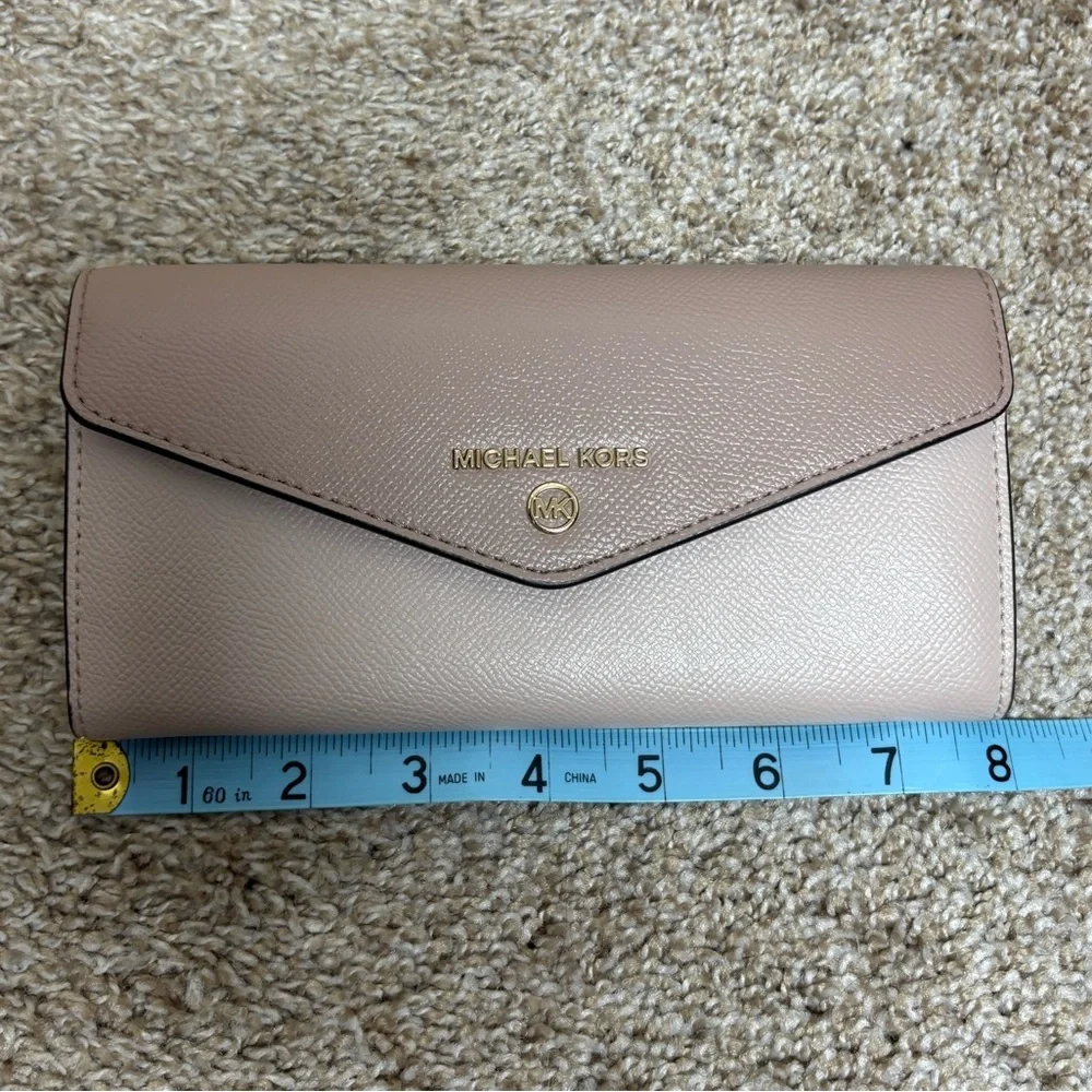 Michael Kors MK envelope clutch wallet on chain WOC cream blush gold cute EUC